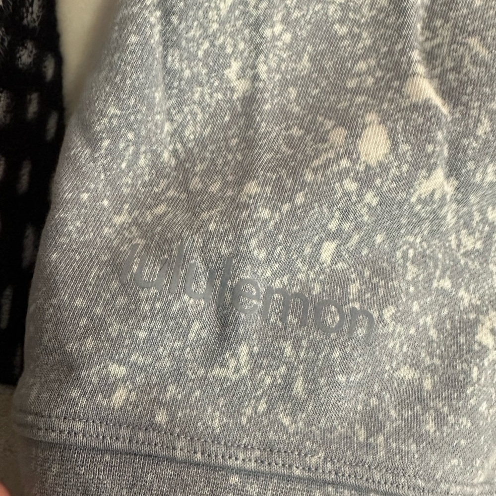 Lululemon perfectly oversized crewneck size 6-8 - Picture 3 of 4